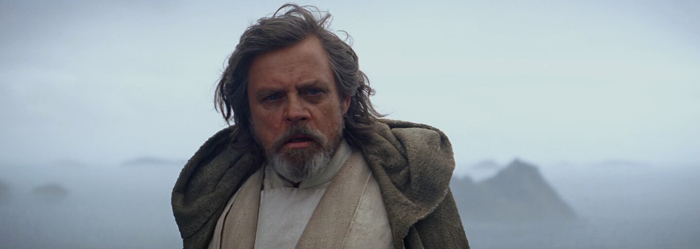 Mark Hamill nás varuje, že v The Last Jedi sa stretneme s celkom iným a zlomeným Lukeom, akého sme doteraz nemali šancu vidieť