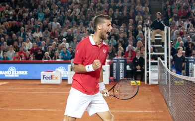 Martin Kližan prekvapil favorita a z Hamburgu si odváža titul! Martin Kližan prekvapil favorita a z Hamburgu si odváža titul!