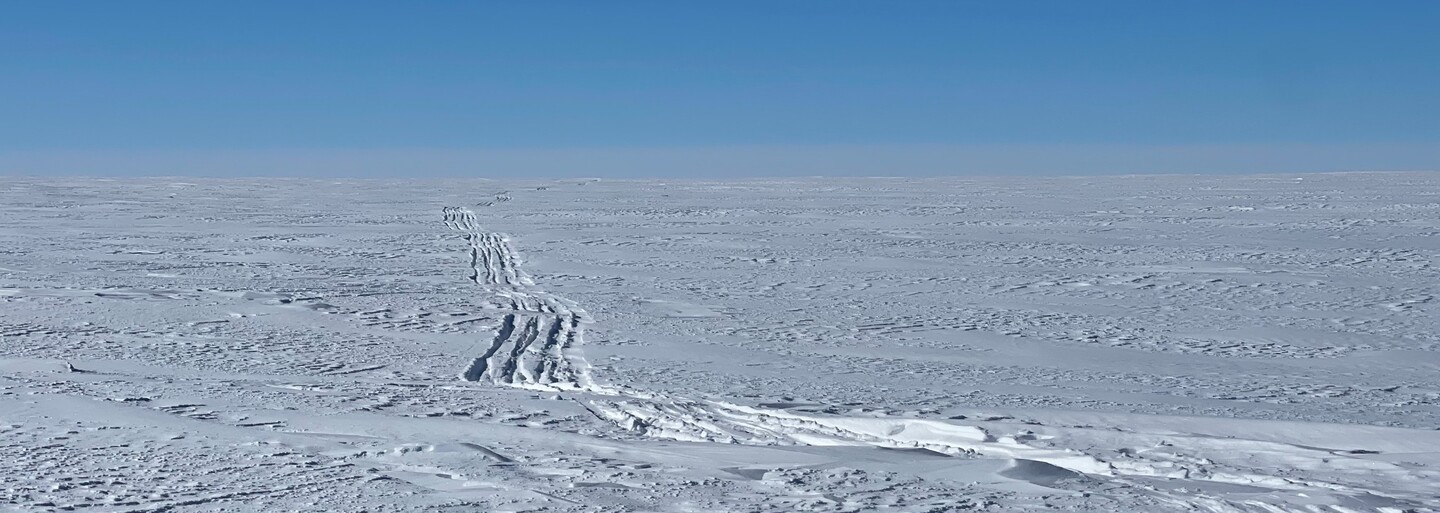 Martin Navrátil o výprave na južný pól: Stálo ma to 90-tisíc, po príchode mi bolo na vracanie z výfukových plynov (Rozhovor)