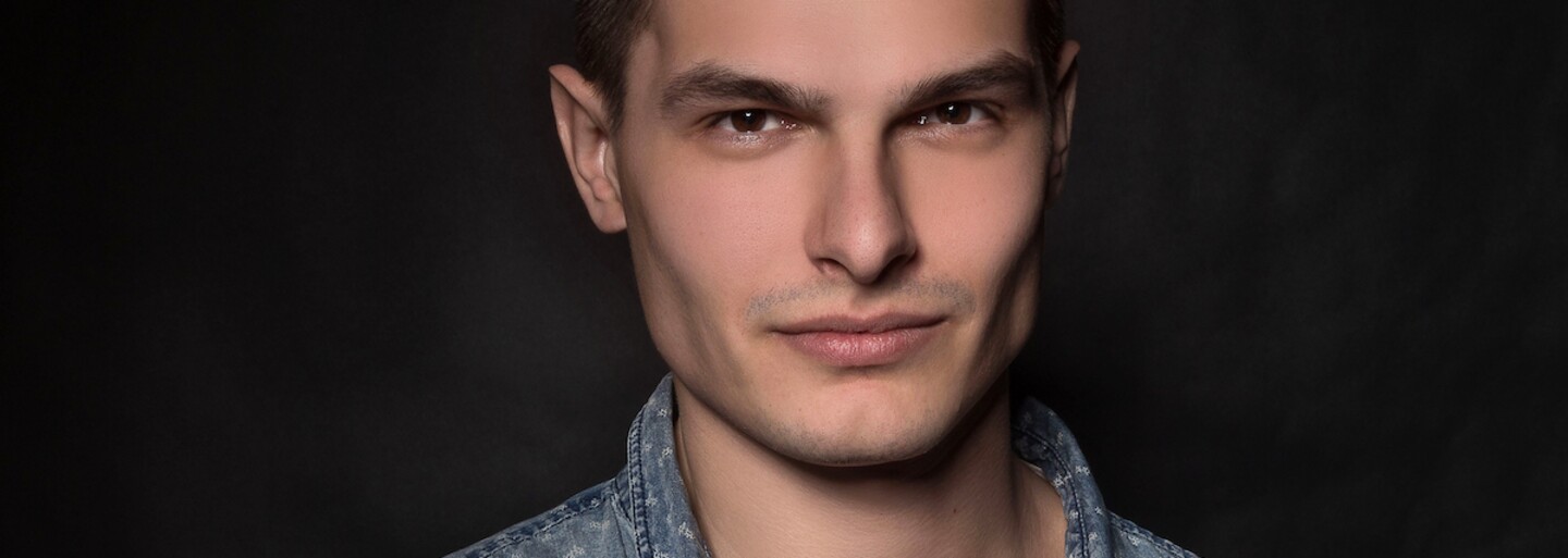 Martin sedel za volantom už ako 6-ročný. Vicemajster sveta v Rally tvrdí, že aj napriek nebezpečnej jazde nie je žiadny hazardér (Rozhovor)