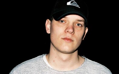 Matys sa pred vydaním debutového sóla pripomína skladbou z ďalšieho projektu Ty Nikdy. Vypočuj si úprimnú vec Lotto Matys sa pred vydaním debutového sóla pripomína skladbou z ďalšieho projektu Ty Nikdy. Vypočuj si úprimnú vec Lotto