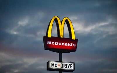 McDonald’s sa vracia na Ukrajinu. Už tento týždeň začne otvárať prvé pobočky
