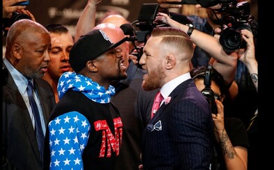 McGregor sa chystá staviť rovný 1 milión eur na to, že Mayweathera pošle k zemi. Kamarátom odkazuje, že to budú ľahko zarobené peniaze McGregor sa chystá staviť rovný 1 milión eur na to, že Mayweathera pošle k zemi. Kamarátom odkazuje, že to budú ľahko zarobené peniaze