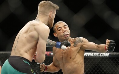 McGregor vyřešil Alda za 13 sekund. Irský bojovník naplnil svá předzápasová prohlášení, že soupeře znemožní McGregor vyřešil Alda za 13 sekund. Irský bojovník naplnil svá předzápasová prohlášení, že soupeře znemožní