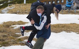 Meteorologické jaro je tady! Na konci týdne s sebou přinese sněžení