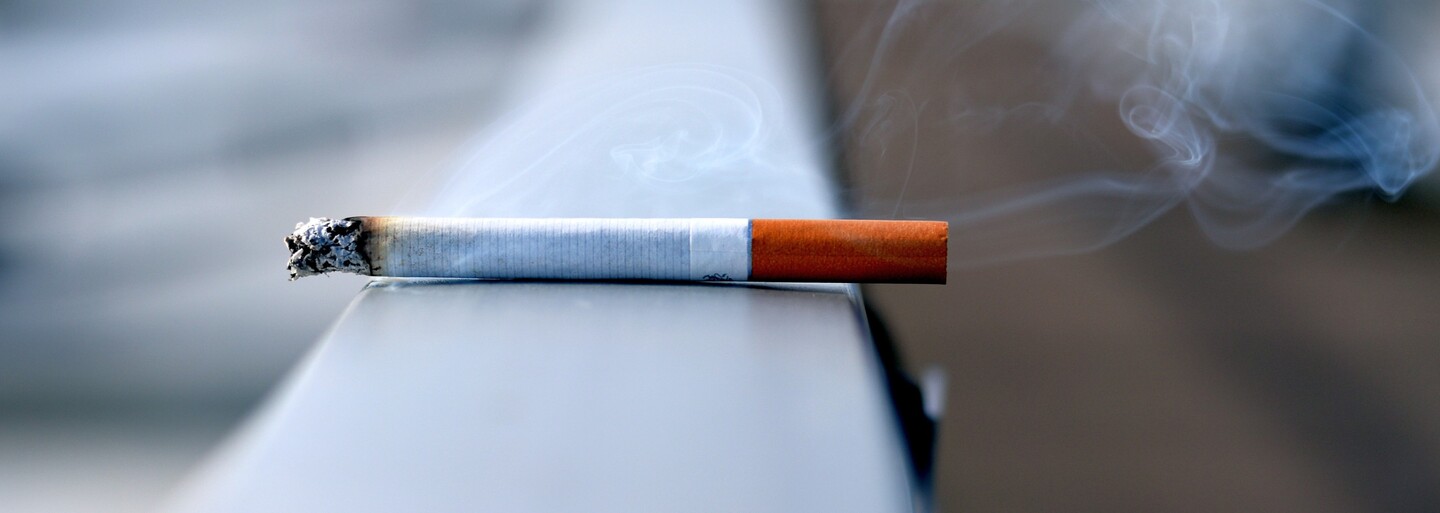 Mexiko sprísňuje zákaz fajčenia na verejnosti. Cigarety nesmú vystavovať ani v obchodoch