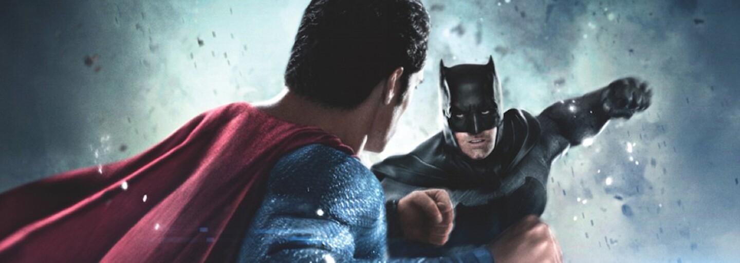 Michael Shannon hrajúci generála Zoda zaspal pri sledovaní súboja Batmana so Supermanom