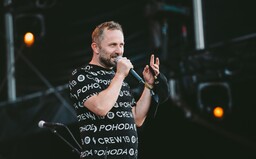 Michal Kaščák: Český festival dostal od vlády skoro 10 miliónov korún, nás podržali návštevníci, ktorí nevrátili lístky (Rozhovor)