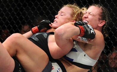 Miesha Tate má v pláne svoj titul obhájiť čo najskôr. Zápas proti Ronde Rousey je zatiaľ len dohad Miesha Tate má v pláne svoj titul obhájiť čo najskôr. Zápas proti Ronde Rousey je zatiaľ len dohad