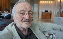 Milan Lasica: Keď pozerám zábavné programy, zdá sa mi, že sa účinkujúci zabávajú viac ako diváci (Rozhovor)