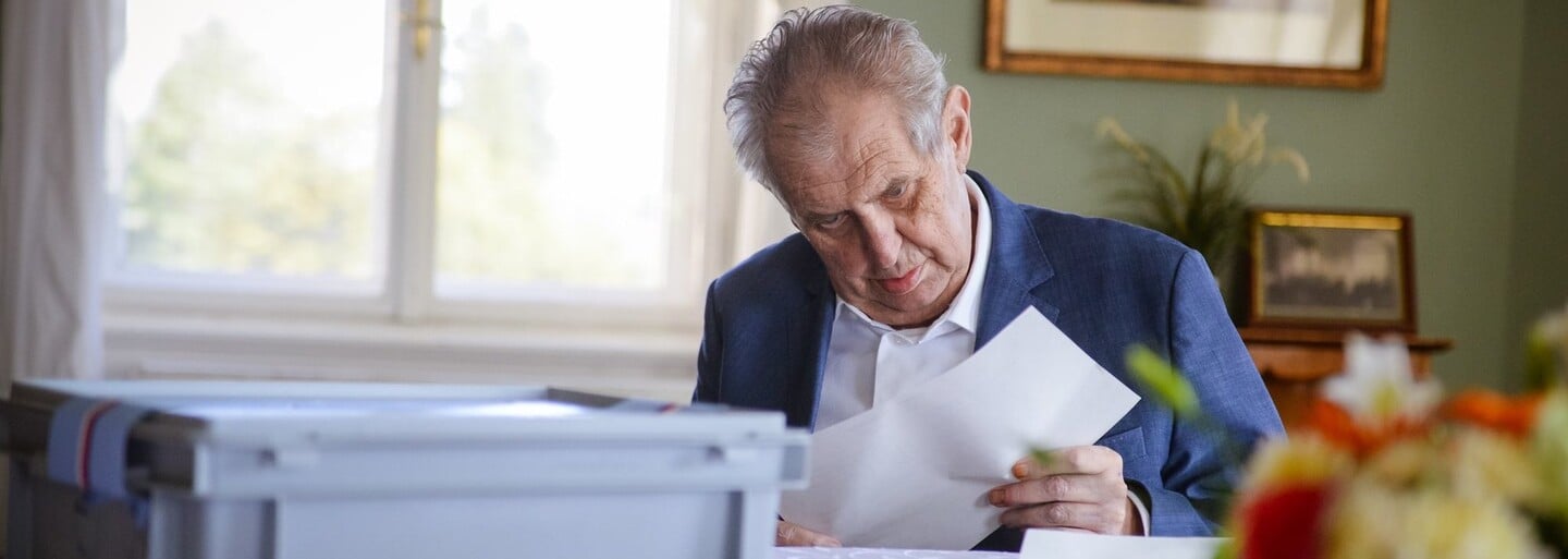 Miloš Zeman bude přeložen na standardní lůžko