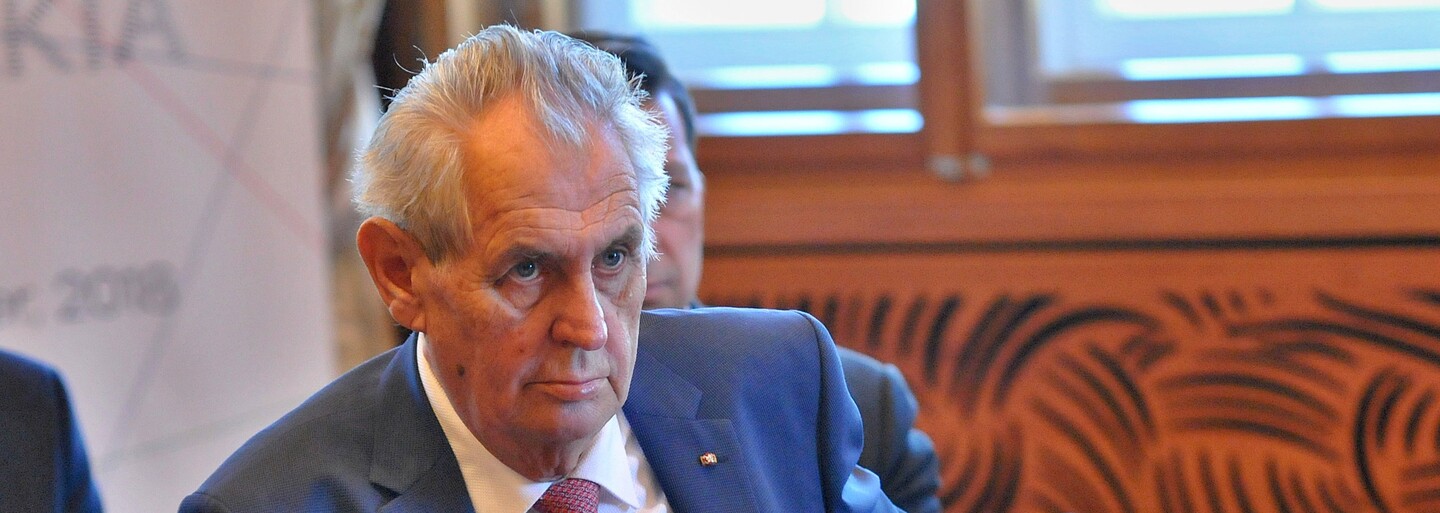 Miloš Zeman skončil. Česko je půl dne bez prezidenta