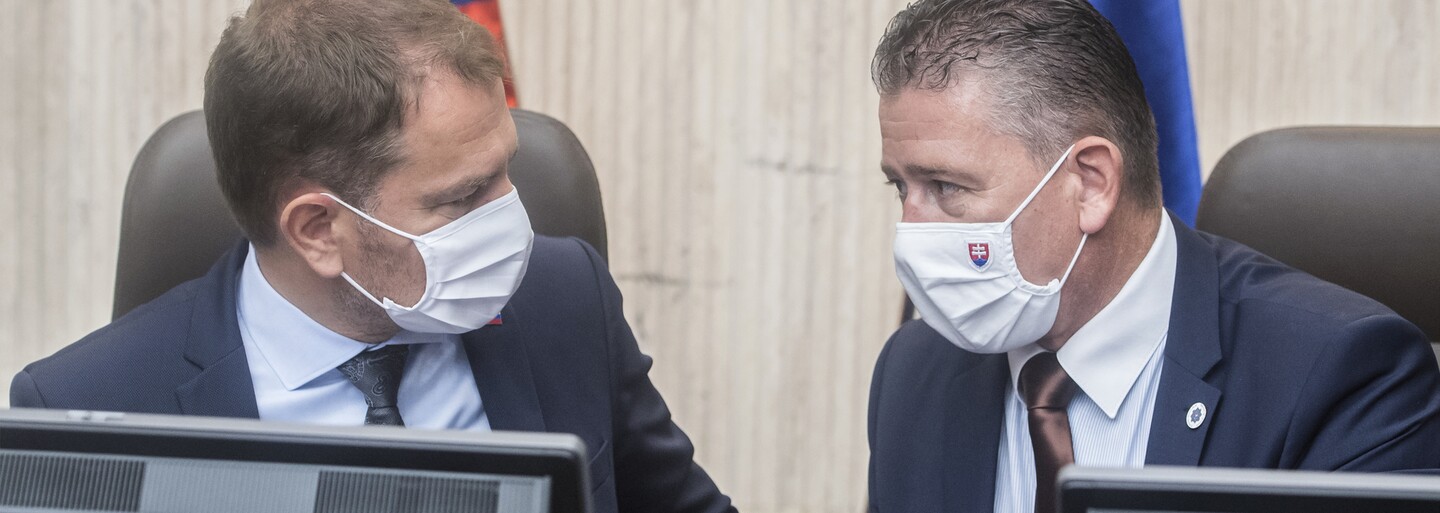 Minister vnútra Mikulec: Ak sa Slováci nezačnú správať zodpovedne, na rad príde povinná štátna karanténa (Rozhovor)