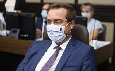 Minister zdravotníctva Krajčí: Navrhneme zaradiť Rakúsko a Maďarsko na zoznam červených krajín Minister zdravotníctva Krajčí: Navrhneme zaradiť Rakúsko a Maďarsko na zoznam červených krajín