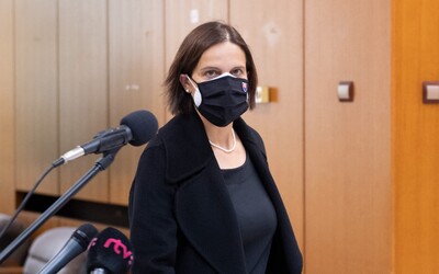 Ministerka Mária Kolíková chce preštudovať spis k prípadu zneužívania maloletého dievčaťa kňazom