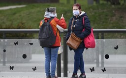Ministerstvo zdravotnictví nařídilo pobyt na veřejných prostranstvích maximálně ve 2 lidech