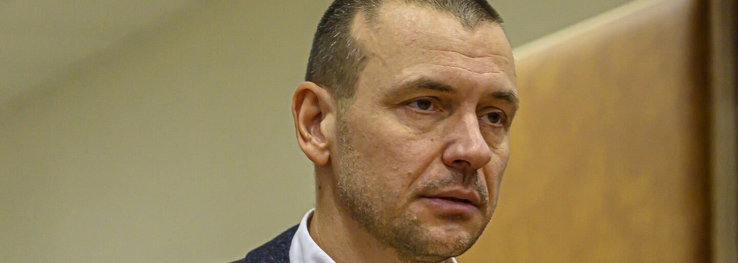 Miroslav Marček opisoval vraždu Kuciaka a Kušnírovej bez náznaku emócií. Kočner sa usmieval a žmurkal na novinárov (Rozhovor)