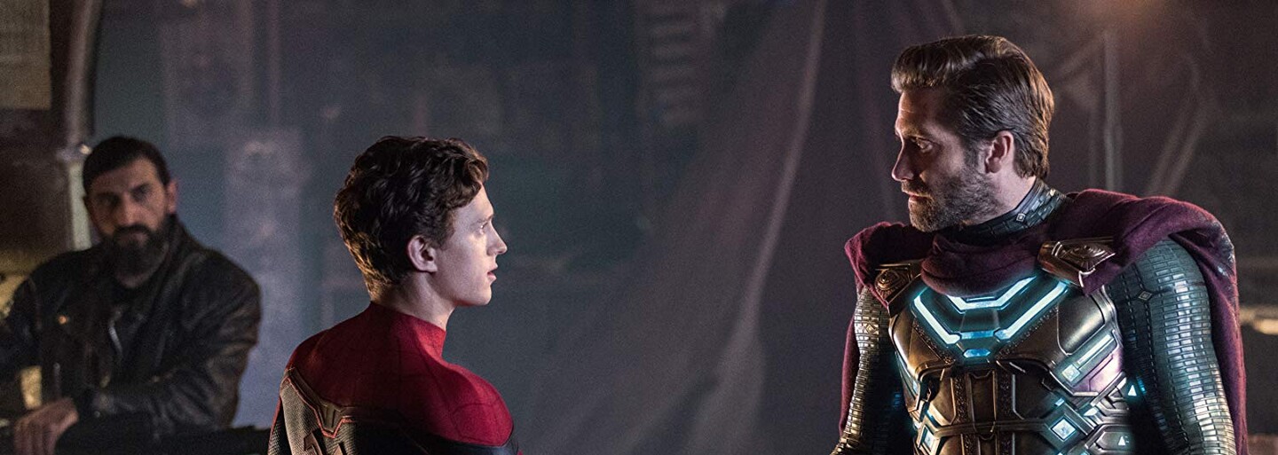 MJ zisťuje, že Peter Parker je Spider-Man. Uži si nové zábery z pokračovania, v ktorom bude hviezdiť aj Jake Gyllenhaal
