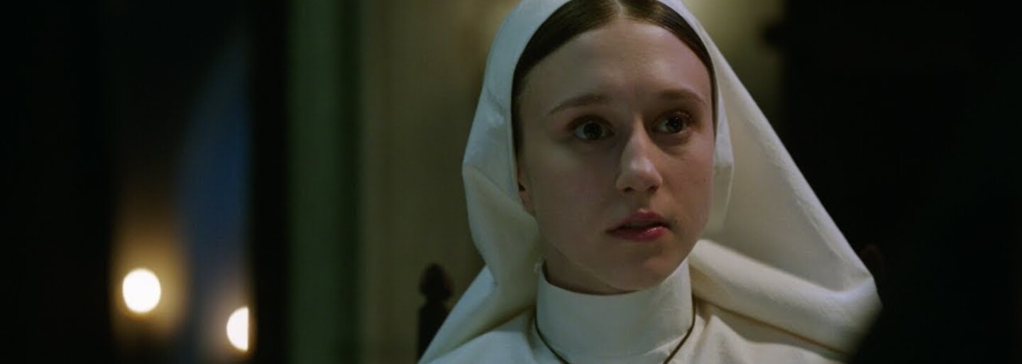 Mníška Valak a jej desivé besnenie dorazia do kín už onedlho. Pripravte sa na najtemnejší film série The Conjuring