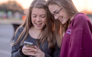Mobilní revoluce? T-Mobile nabízí neomezená data zdarma na léto Mobilní revoluce? T-Mobile nabízí neomezená data zdarma na léto