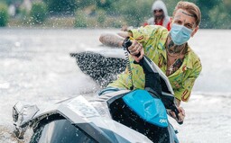 Móda Refresher: Yzomandias ve stylu drogového dealera a Dalyb s taškou Louis Vuitton za desetitisíce korun