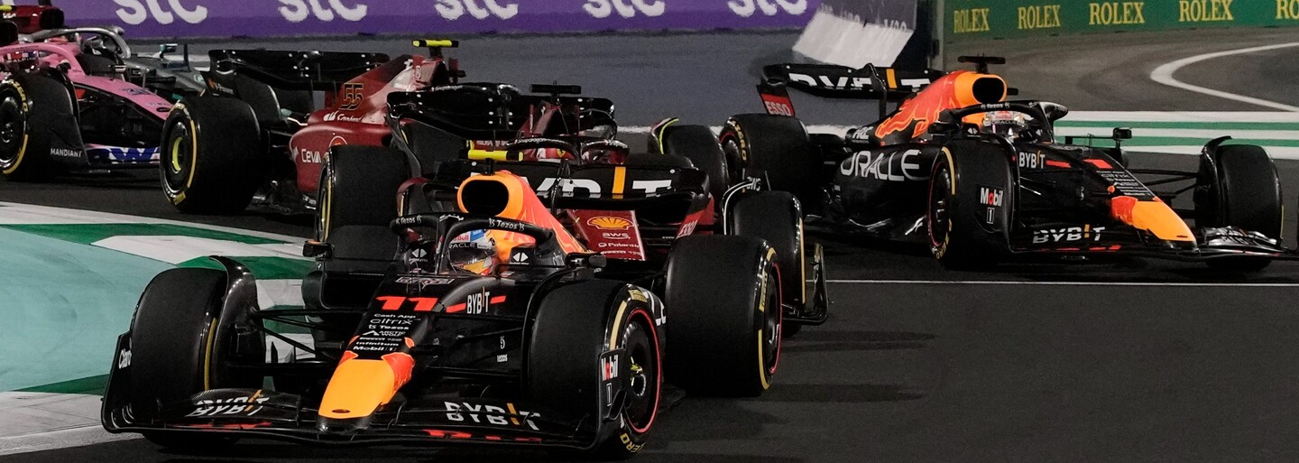 Monoposty v F1 jsou příliš těžké. Týmy přestaly lakovat některé části, díky čemuž ušetří až 6 kilo z celkové váhy