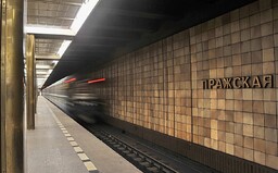 Moskva chce přejmenovat stanici metra Pražská na Maršála Koněva. Jako mstu za odstranění památníku v Praze