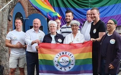 Mosque Displayed A Rainbow Flag In Support Of The LGBTQ+ Community. Some Muslims Say It Desecrates Islam