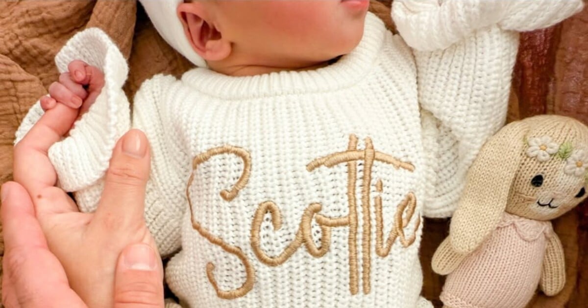 Eminem je dvojnásobným dědečkem. Jeho nejstarší dcera Alaina porodila holčičku