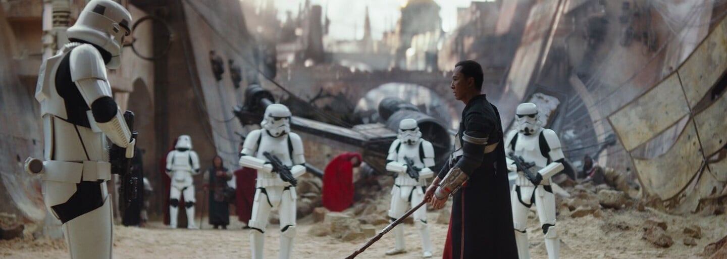 Mrazivé plagáty a skvelé nové obrázky k Rogue One nám pripomínajú, že čakanie na premiéru bude bolestivé