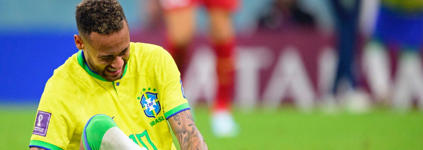 MS 2022 v Kataru: Neymar si v zápase se Srbskem poranil vazy v kotníku. Další účast na turnaji je nejistá