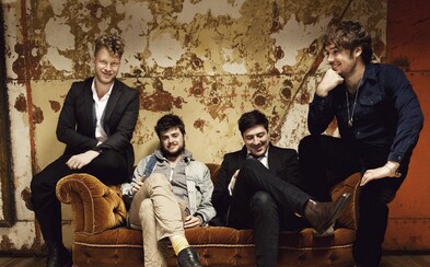 Mumford & Sons predstavili nový svižný singel plný gitár The Wolf Mumford & Sons predstavili nový svižný singel plný gitár The Wolf