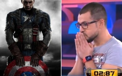 Muž přišel o výhru v soutěži i přesto, že měl odpověď napsanou na tričku. Možnost Kapitán Amerika nakonec nezvolil Muž přišel o výhru v soutěži i přesto, že měl odpověď napsanou na tričku. Možnost Kapitán Amerika nakonec nezvolil