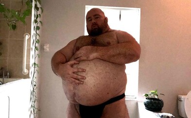 Mužovi platia na OnlyFans za to, aby priberal. Denne zjem 10 000 kalórií, niekedy je to tvrdý boj, hovorí Mužovi platia na OnlyFans za to, aby priberal. Denne zjem 10 000 kalórií, niekedy je to tvrdý boj, hovorí