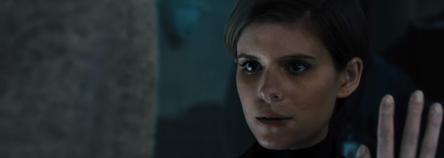 Mysteriózní sci-fi od syna Ridleyho Scotta přichází s prvními ukázkami plnými dusivé atmosféry