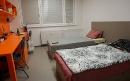 Na bratislavských internátoch v Mlynskej doline hlásia prvé prípady koronavírusu
