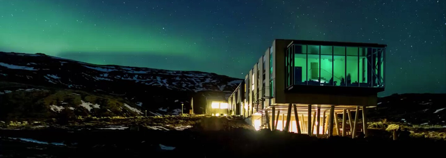 Na Islandu stojí hotel, který byl navržen pro optimální sledování polární záře