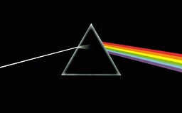 Na Pink Floyd se slétly homofobní komentáře kvůli duze, kterou používají odjakživa
