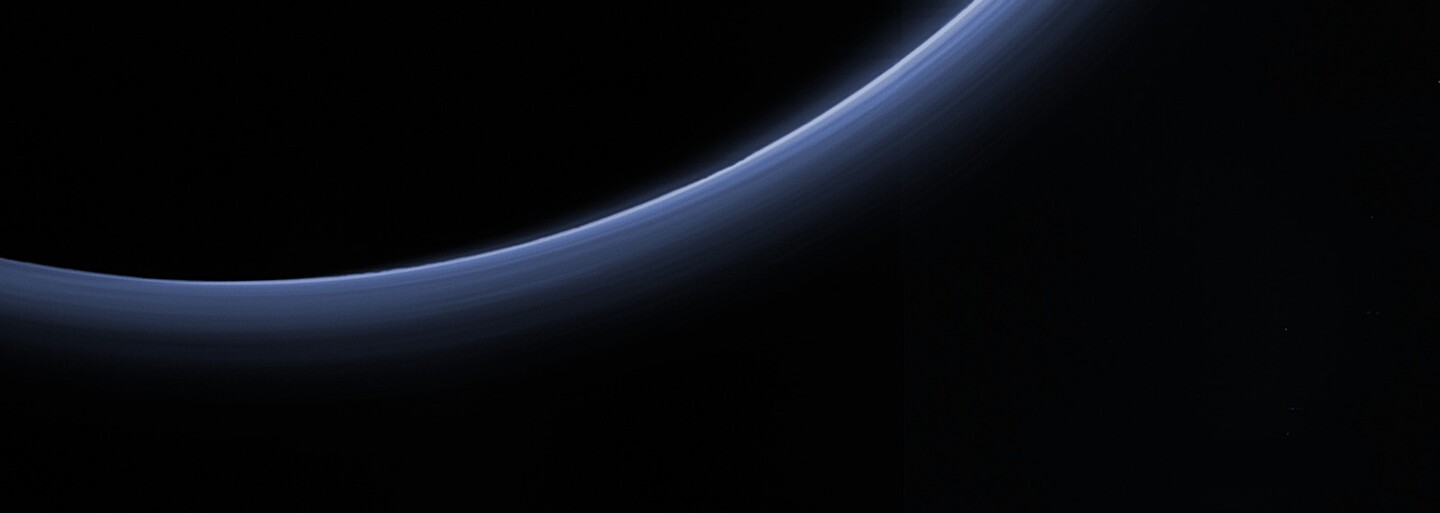 Na planétke Pluto sa našiel pozoruhodný objekt, ktorý bežne nájdeme aj na našej Zemi, avšak vo väčšom množstve
