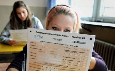 Na školách prebehol piatacky Monitor. Vedel by si, čo sa učia a poradíš si so zákernými otázkami? (Kvíz) Na školách prebehol piatacky Monitor. Vedel by si, čo sa učia a poradíš si so zákernými otázkami? (Kvíz)