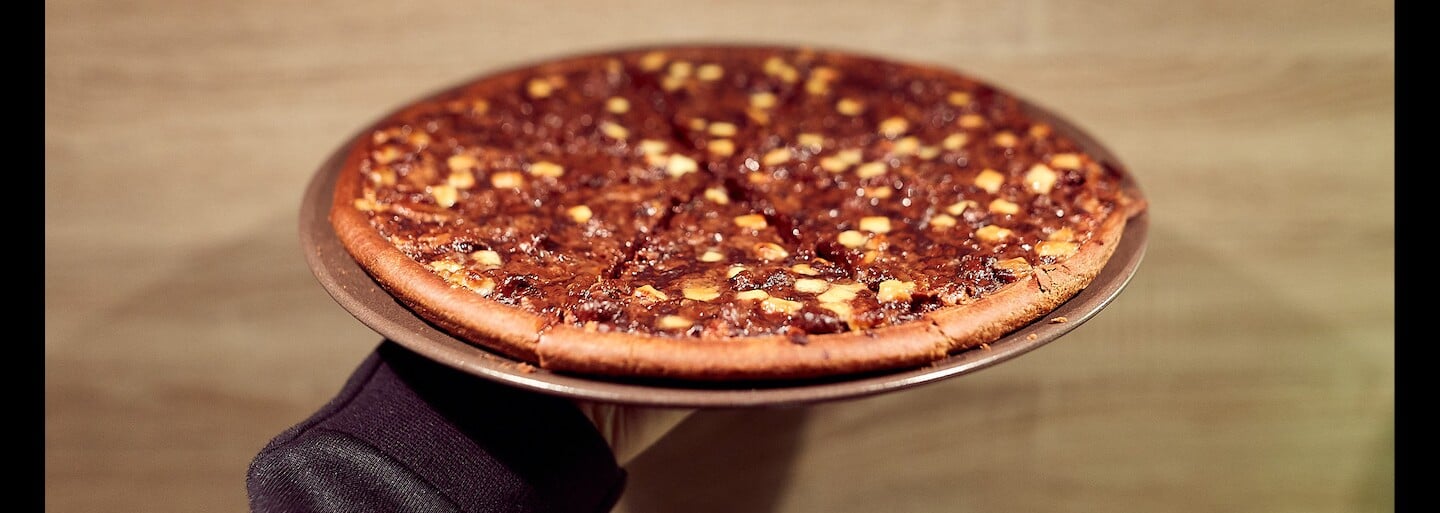 Na Slovensku už kúpiš aj mrazenú čokoládovú pizzu. Dal si výrobca záležať na jej kvalite? (Test)