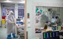 Na ventiláciu už museli pripojiť 33-ročné ženy. Na Slovensku končia vo vážnom stave s Covid-19 čoraz mladší pacienti