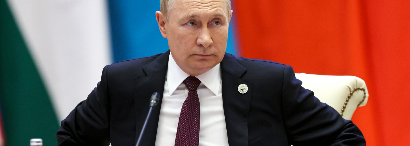 Na Vladimira Putina je vydán zatykač, obvinil ho Mezinárodní trestní soud v Haagu