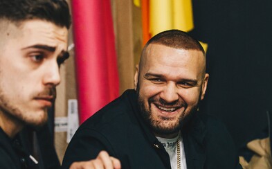 Nahliadni do pozadia tvorby klipu Instagram. Rytmus si uťahuje zo štábu a Gogo vysvetľuje, ako sa s Kontrafaktom spoznal Nahliadni do pozadia tvorby klipu Instagram. Rytmus si uťahuje zo štábu a Gogo vysvetľuje, ako sa s Kontrafaktom spoznal