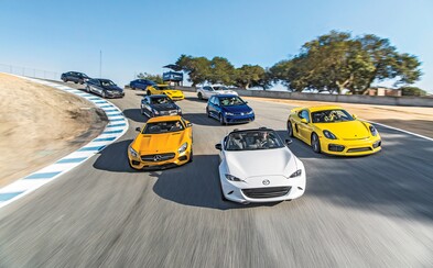 Najväčší a najznámejší drag race na 1/4 míle pozná už aj pre rok 2015 svojho víťaza. Je ním váš favorit? Najväčší a najznámejší drag race na 1/4 míle pozná už aj pre rok 2015 svojho víťaza. Je ním váš favorit?