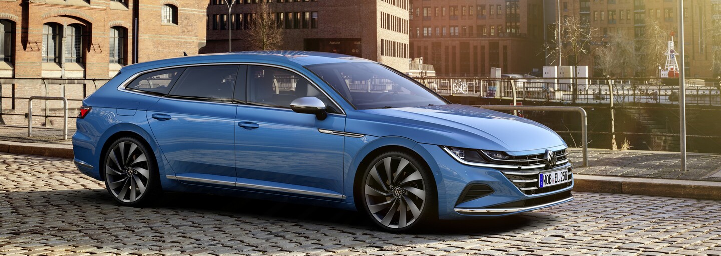 Najväčšie kombi Volkswagenu vstupuje na slovenský trh vo vynovenej podobe. Poznáme ceny