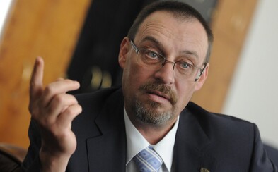 NAKA obvinila bývalého generálneho prokurátora Dobroslava Trnku za zločin zneužívania právomoci verejného činiteľa NAKA obvinila bývalého generálneho prokurátora Dobroslava Trnku za zločin zneužívania právomoci verejného činiteľa