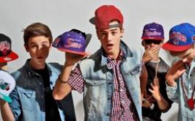 Napiču swag Vol. Mitchell & Ness Snapbacks, really? Napiču swag Vol. Mitchell & Ness Snapbacks, really?
