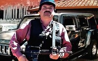 Narkobaron El Chapo se skryl za dítě, aby ho nezastřelili. 13leté znásilněné dívky nazýval „vitamíny“