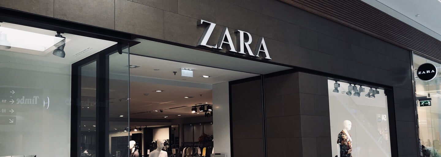 Navštívili sme fast fashion predajne a hľadali napodobeniny. Zara či Forever 21 stále vykrádajú svetové značky